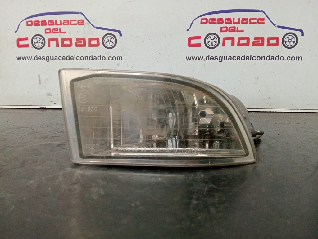 FARO ANTINIEBLA DERECHO