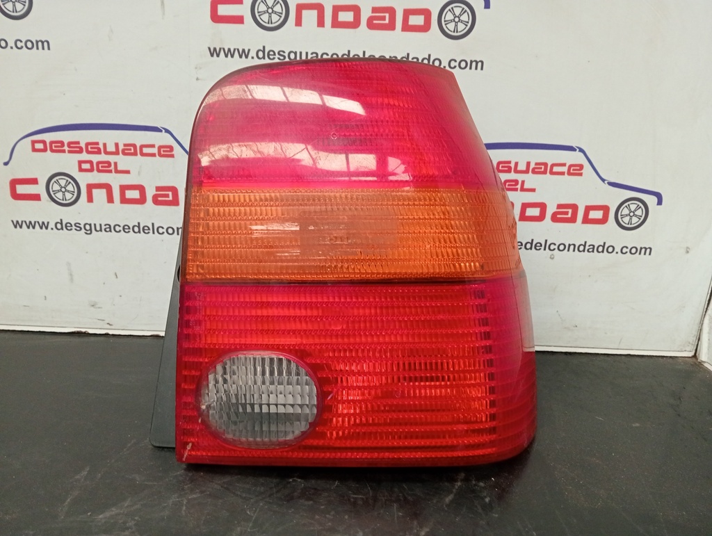 PILOTO TRASERO DERECHO