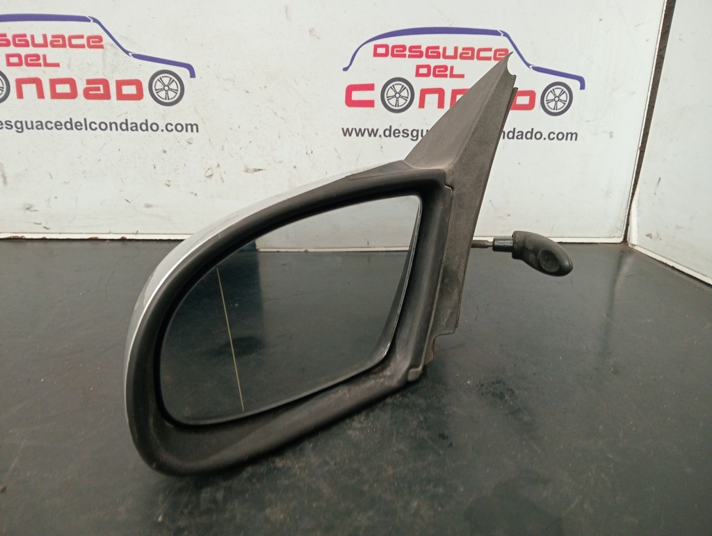 RETROVISOR IZQUIERDO