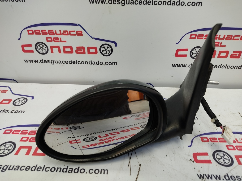 RETROVISOR IZQUIERDO