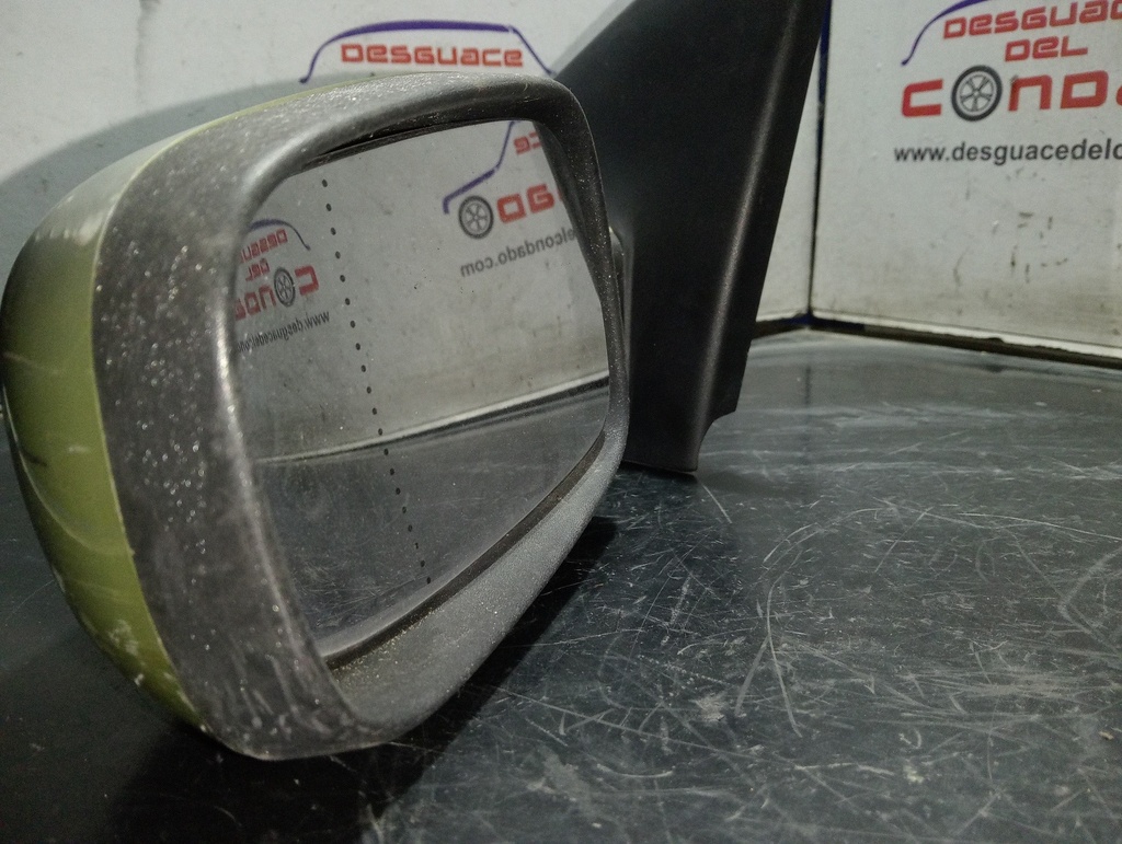 RETROVISOR IZQUIERDO