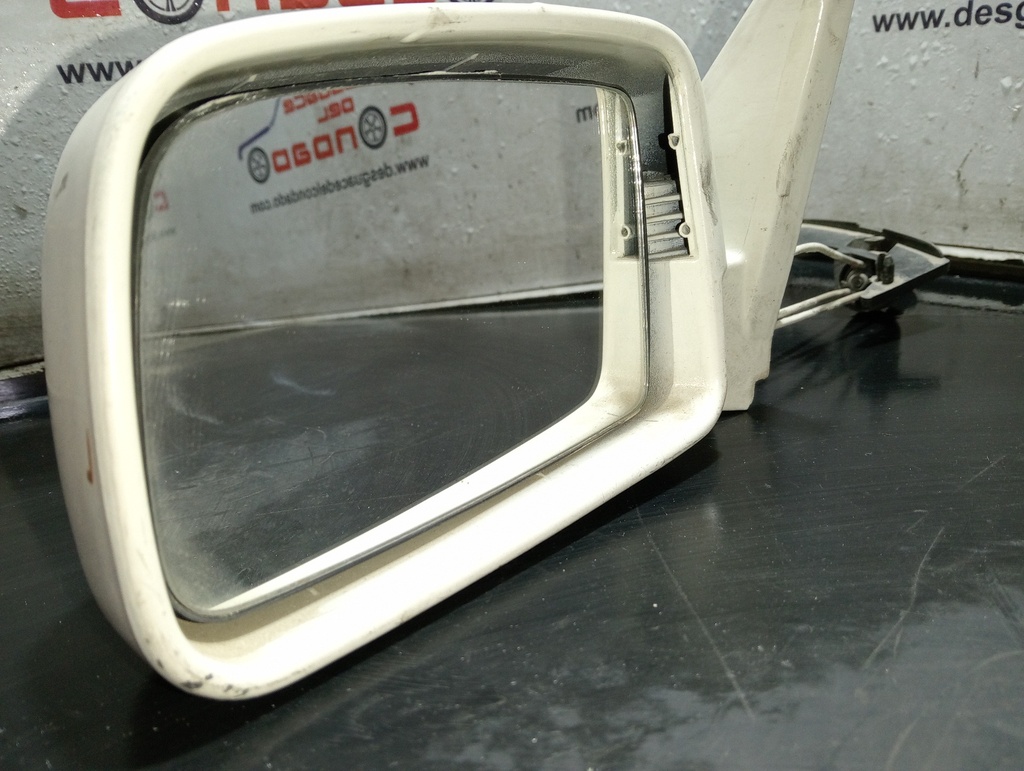 RETROVISOR IZQUIERDO