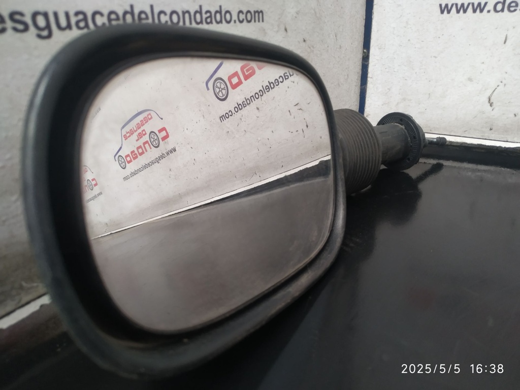 RETROVISOR DERECHO