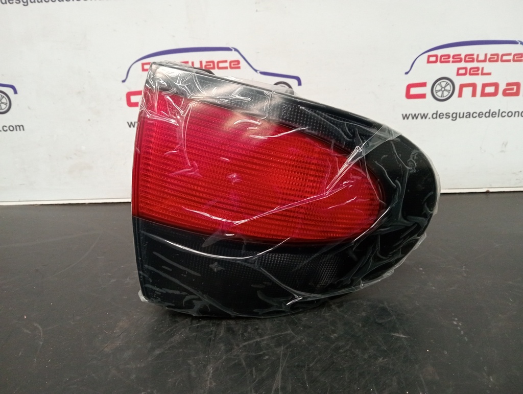 PILOTO TRASERO IZQUIERDO