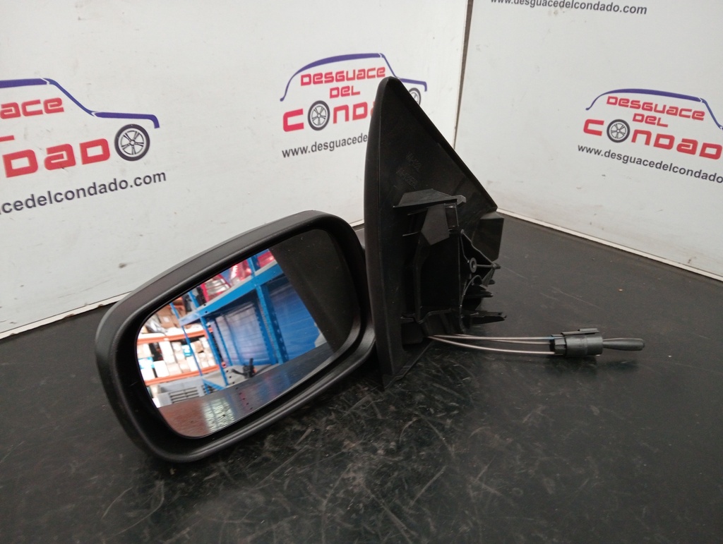 RETROVISOR IZQUIERDO