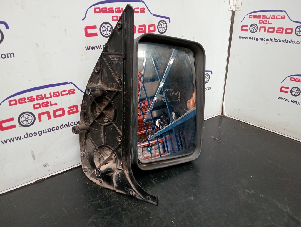 RETROVISOR DERECHO