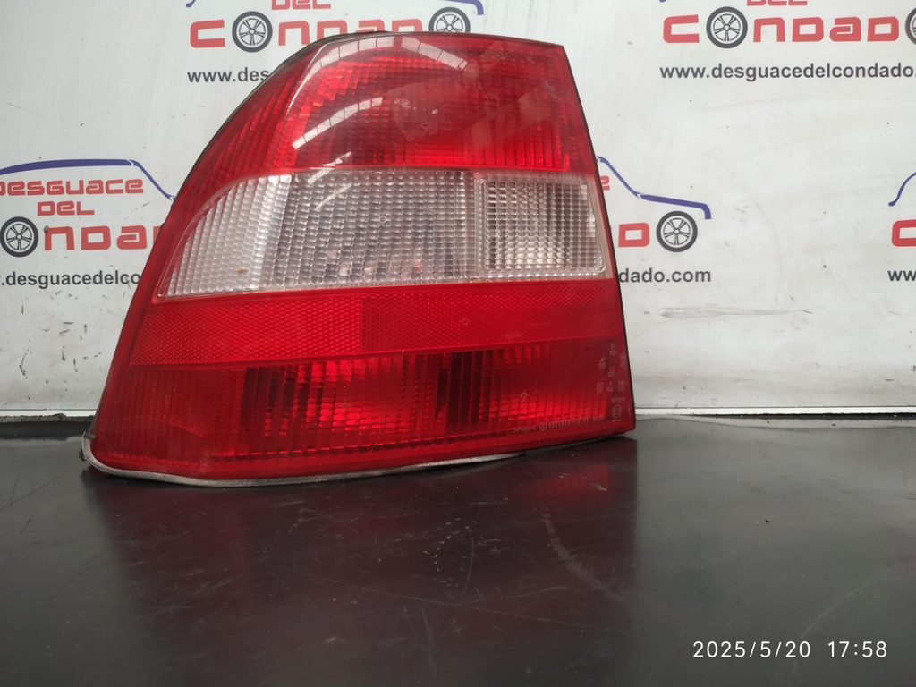 PILOTO TRASERO IZQUIERDO