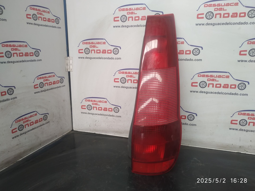 PILOTO TRASERO DERECHO