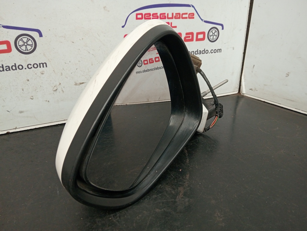 RETROVISOR IZQUIERDO
