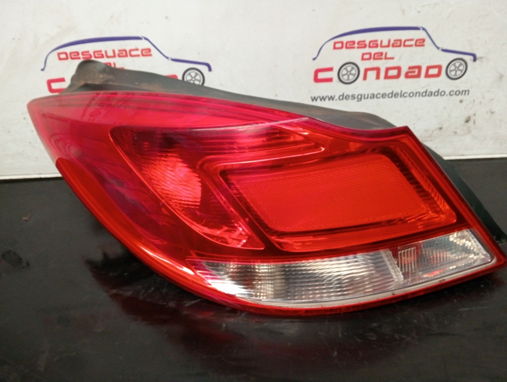 PILOTO TRASERO DERECHO INTERIOR