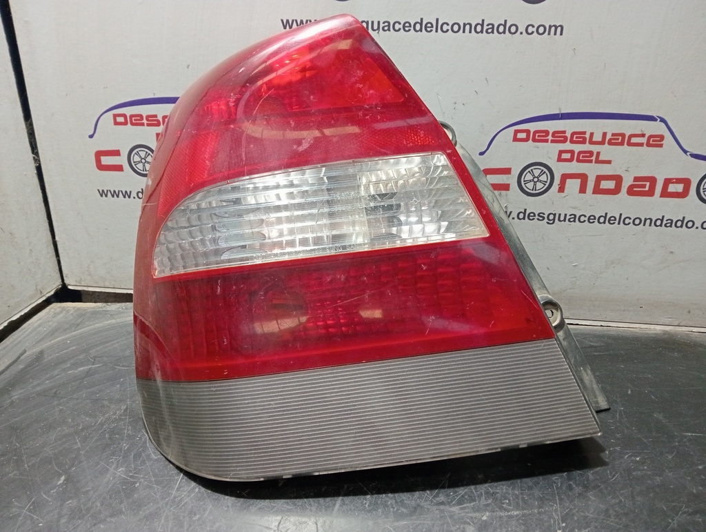 PILOTO TRASERO IZQUIERDO