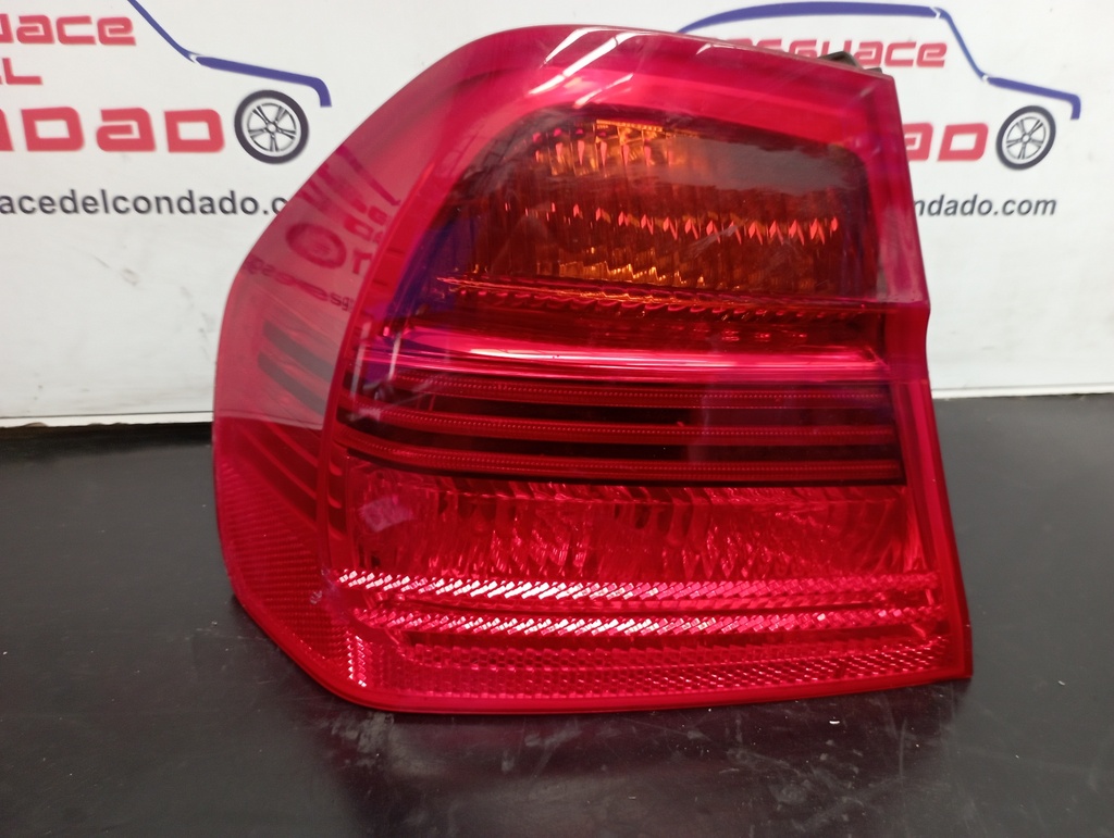 PILOTO TRASERO IZQUIERDO