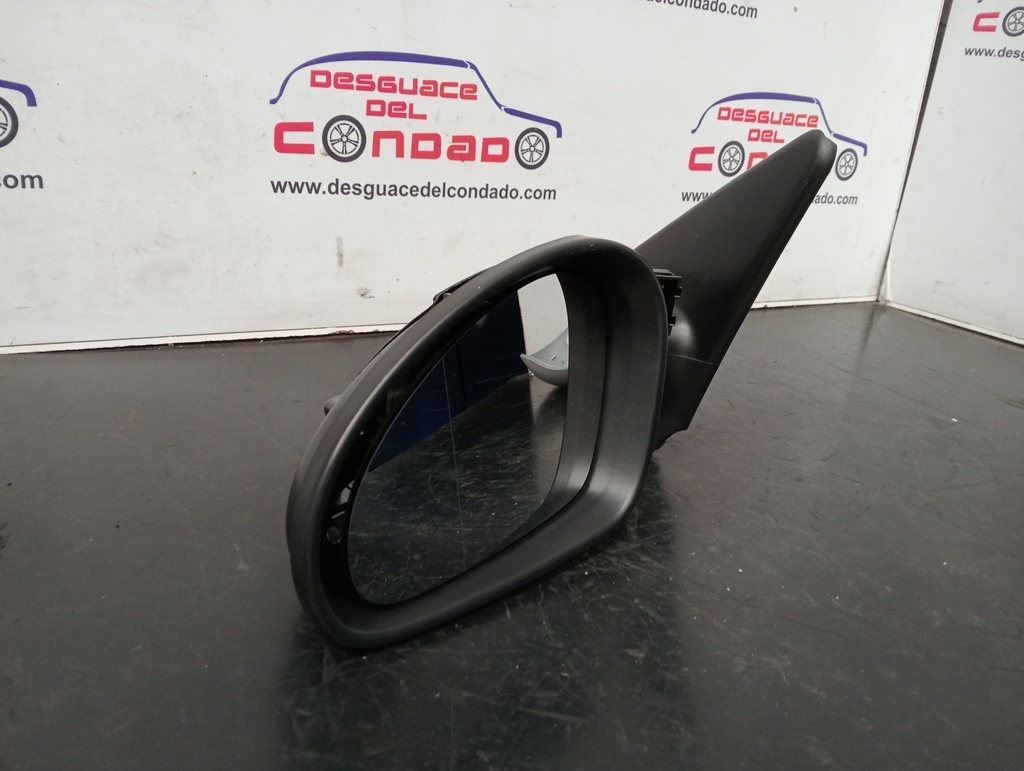 RETROVISOR IZQUIERDO