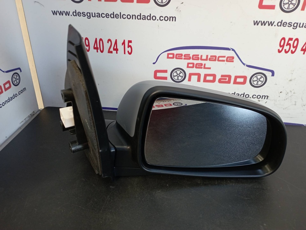 RETROVISOR DERECHO