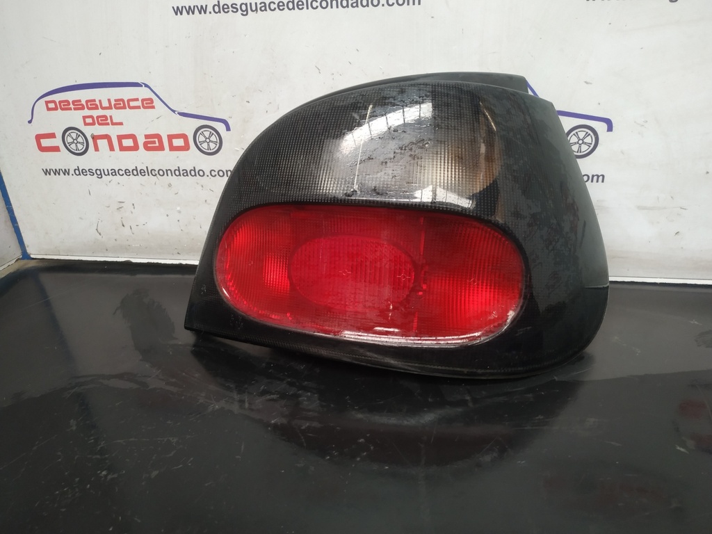 PILOTO TRASERO DERECHO