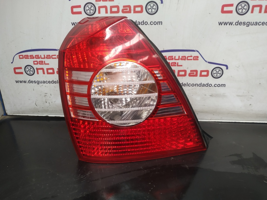 PILOTO TRASERO IZQUIERDO