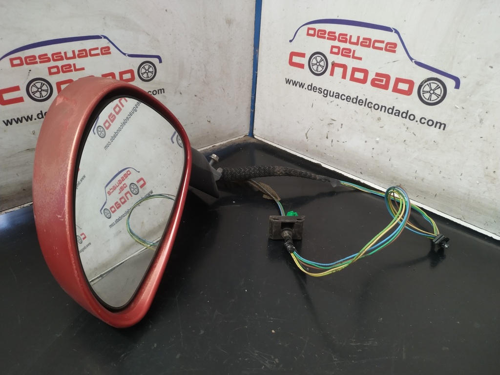 RETROVISOR IZQUIERDO