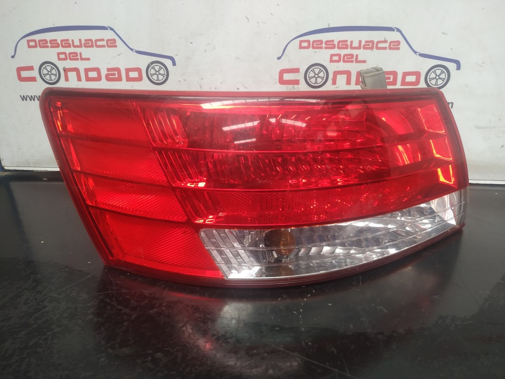 PILOTO TRASERO IZQUIERDO