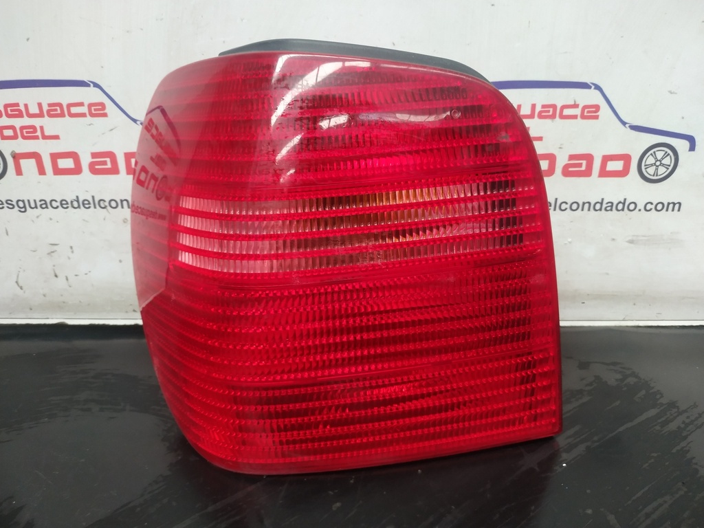 PILOTO TRASERO IZQUIERDO