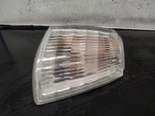 [215920] PILOTO DELANTERO DERECHO