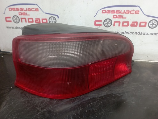 [211413] PILOTO TRASERO IZQUIERDO