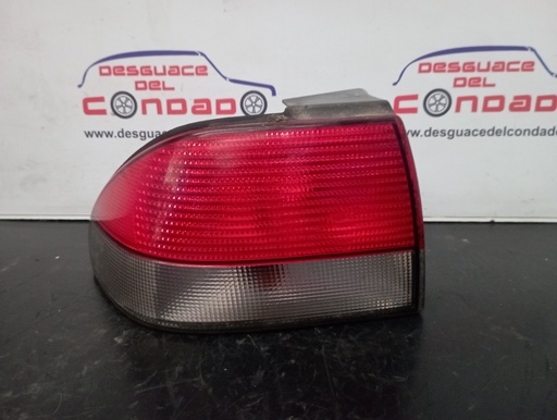 [180376] PILOTO TRASERO IZQUIERDO
