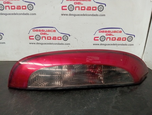 [196632] PILOTO TRASERO IZQUIERDO