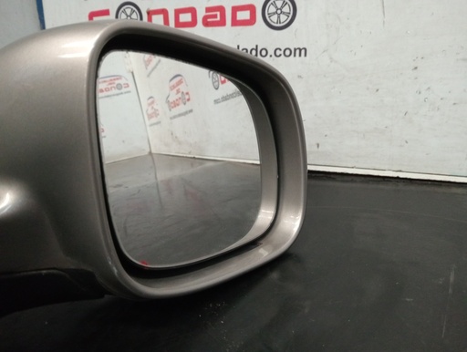 [181369] RETROVISOR DERECHO