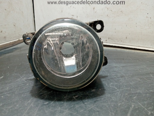 [210610] FARO ANTINIEBLA DERECHO