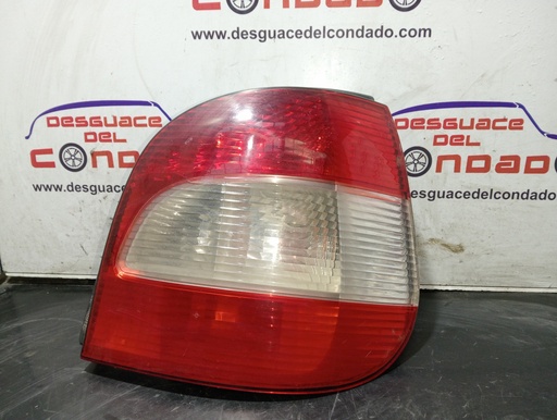[206086] PILOTO TRASERO DERECHO