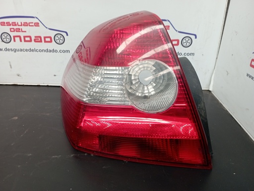 [114589] PILOTO TRASERO IZQUIERDO