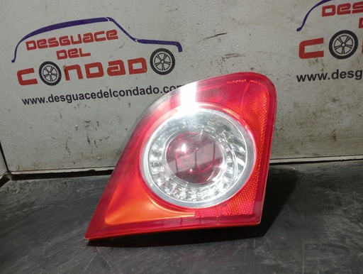 [193847] PILOTO TRASERO IZQUIERDO INTERIOR