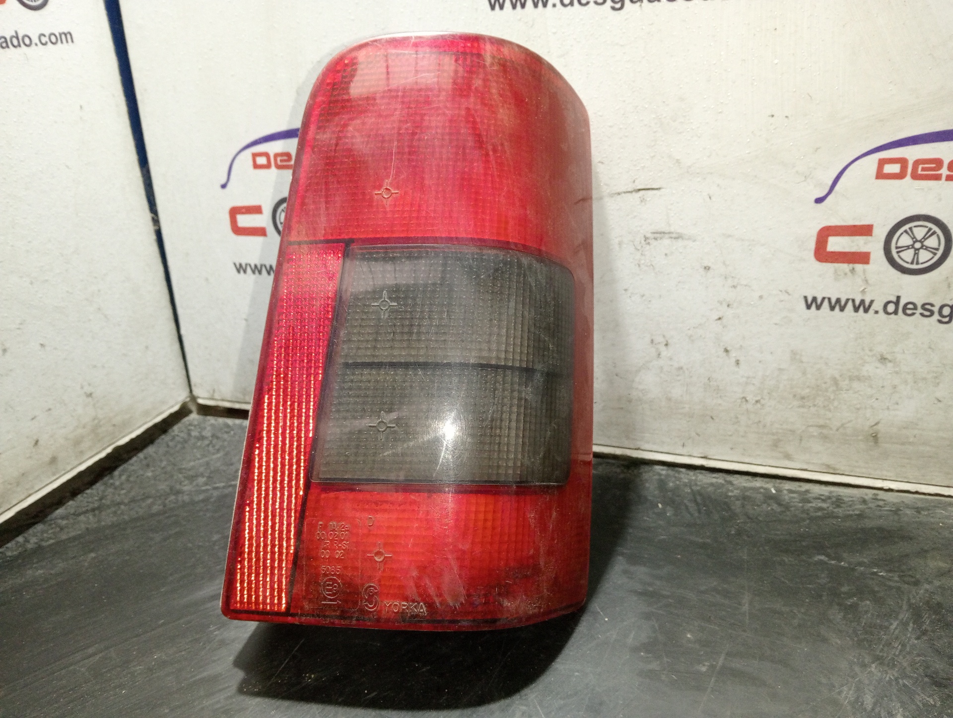 PILOTO TRASERO DERECHO