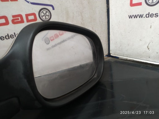 [186521] RETROVISOR DERECHO