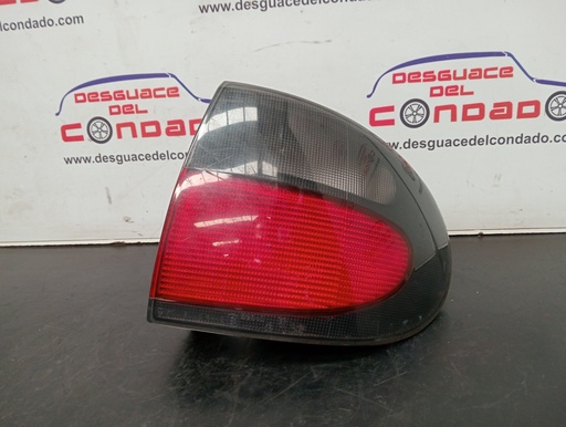 [189811] PILOTO TRASERO DERECHO