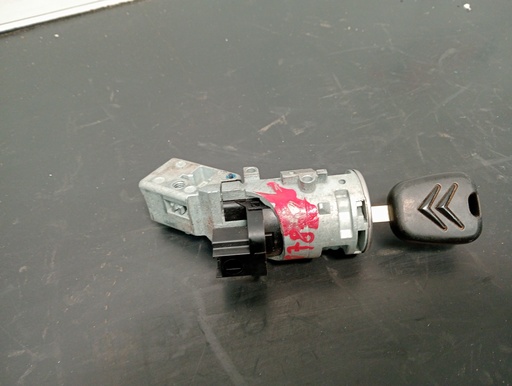 [174845] CONMUTADOR DE ARRANQUE