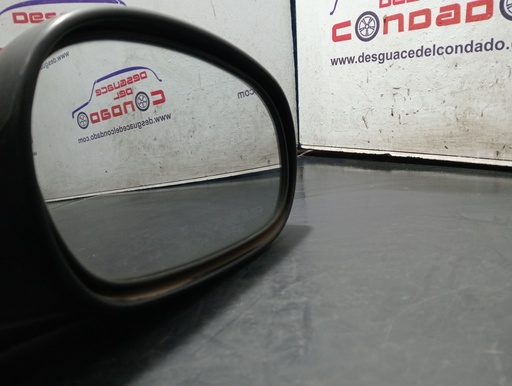 [207469] RETROVISOR DERECHO
