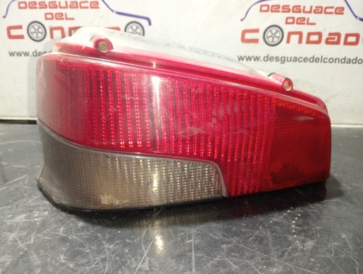 [201573] PILOTO TRASERO IZQUIERDO