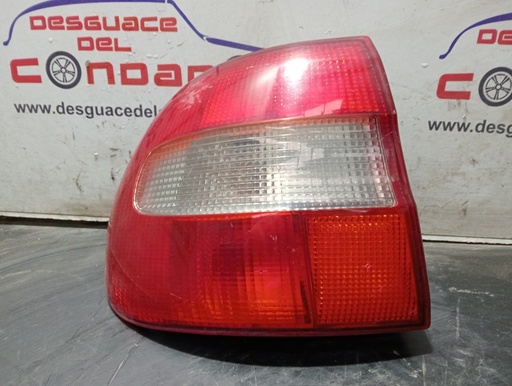 [209716] PILOTO TRASERO IZQUIERDO