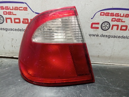 [210789] PILOTO TRASERO IZQUIERDO