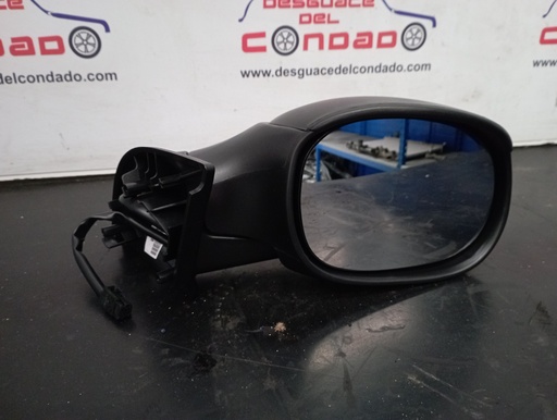 [175898] RETROVISOR DERECHO