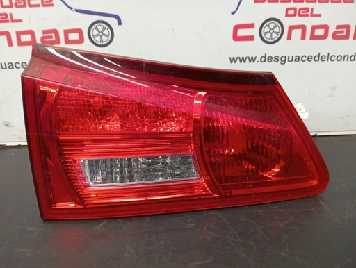 [186054] PILOTO TRASERO IZQUIERDO INTERIOR