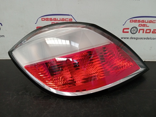 [187068] PILOTO TRASERO IZQUIERDO