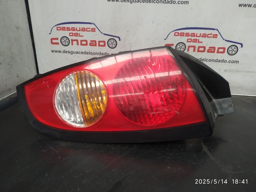[214229] PILOTO TRASERO DERECHO