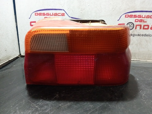 [209724] PILOTO TRASERO DERECHO