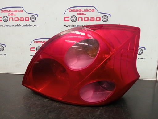 [193969] PILOTO TRASERO IZQUIERDO