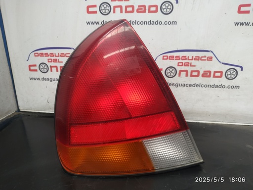 [213421] PILOTO TRASERO IZQUIERDO