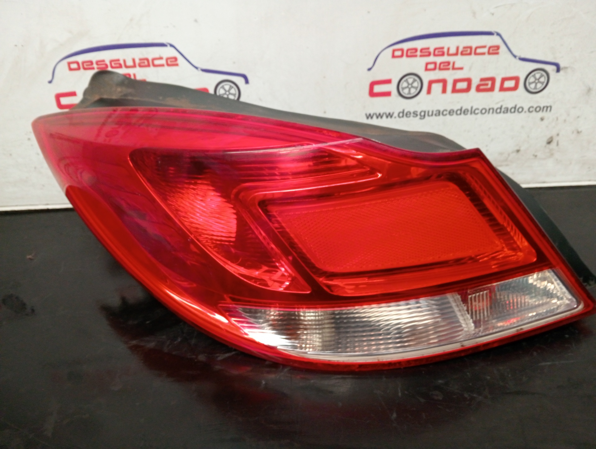 PILOTO TRASERO DERECHO INTERIOR