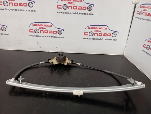 [182314] ELEVALUNAS DELANTERO DERECHO