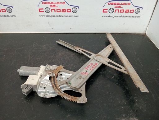 [185746] ELEVALUNAS DELANTERO IZQUIERDO